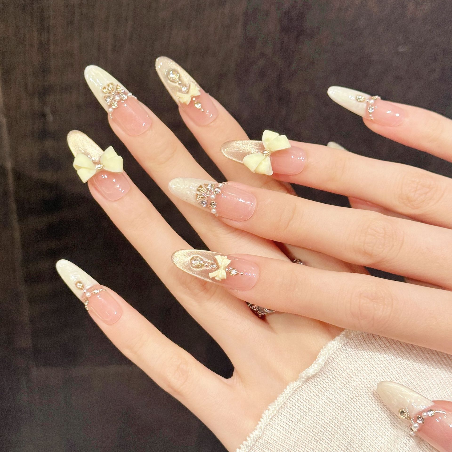 10 Adet El Yapımı Takma Tırnak - Resin Art And Decor incelemesi ve fiyatı